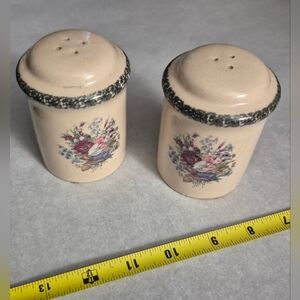 Home & Garden Splendor Floral Salt & Pepper Shakers Stone Ceramic